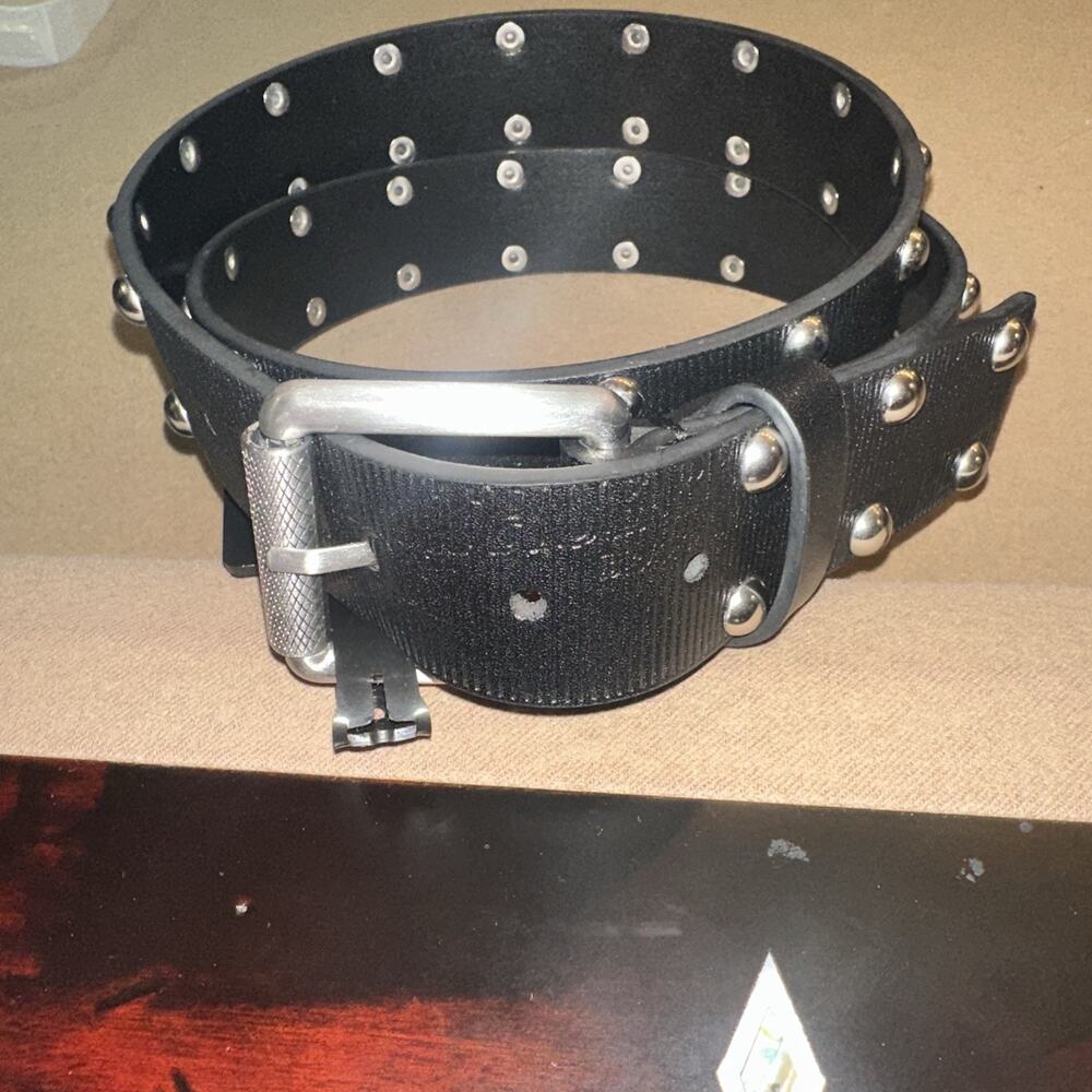 True Religion Men’s Studded Black Belt Size 36